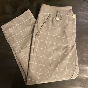 Women’s Nike Golf Capri Pants - Grey/White